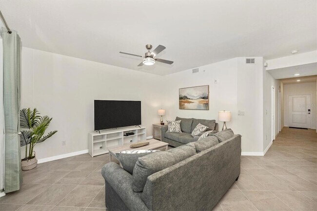 Building Photo - 12550 Galapagos Ct