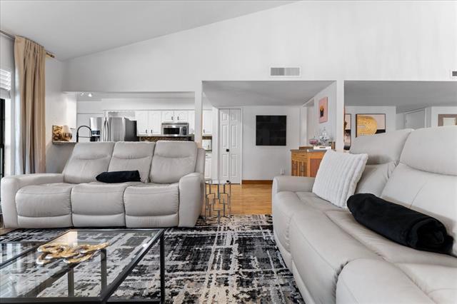 Building Photo - 1208 Kesser Dr