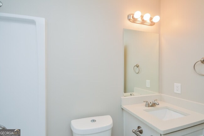 Building Photo - 5586 Mallard Trail
