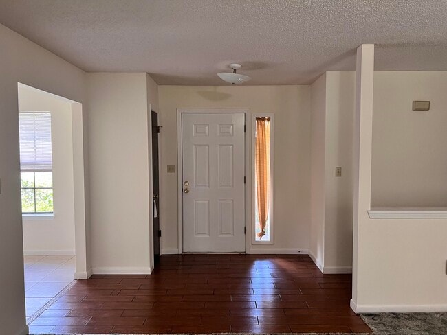 Building Photo - 103 Wedgewood Ct