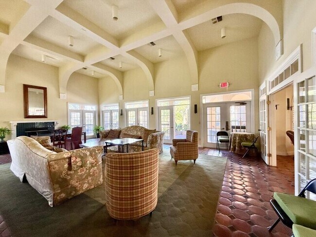 Building Photo - 2400 Feather Sound Dr