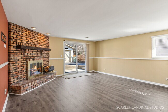 Building Photo - 1407 Wilson Ave