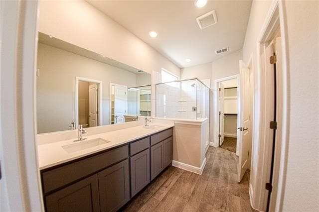 Building Photo - 14640 Antlia Dr