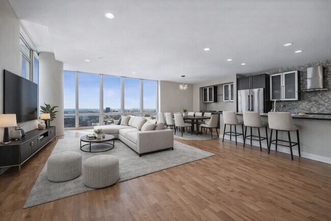 Building Photo - 737 W Washington Blvd