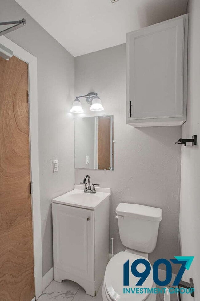 Building Photo - Completely Updated 3-Bed, 2-Bath Home in OKC - Move In Now & Get 50% Off Your First & Second Mont...