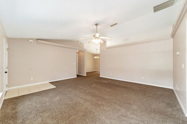 Building Photo - Peaceful 3-Bedroom Home with Open Floor Plan & Two-Car Garage in Rainbow Lakes Estates!
