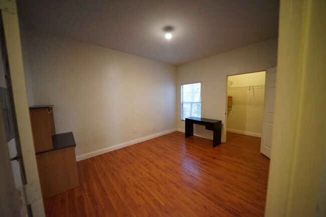 Building Photo - NO SHOWINGS until 5/1/2026