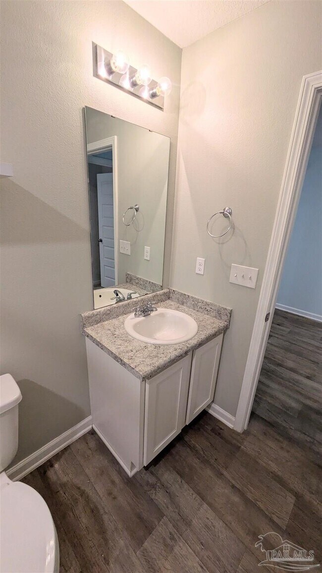 Building Photo - 10624 Queens Gate Cir