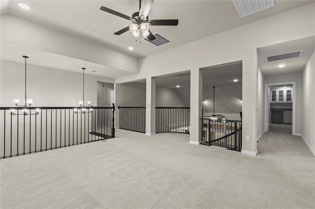 Building Photo - 14892 Hometown Dr