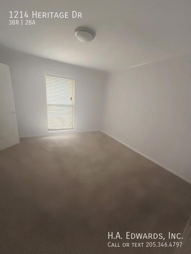 Building Photo - 1214 Heritage Dr