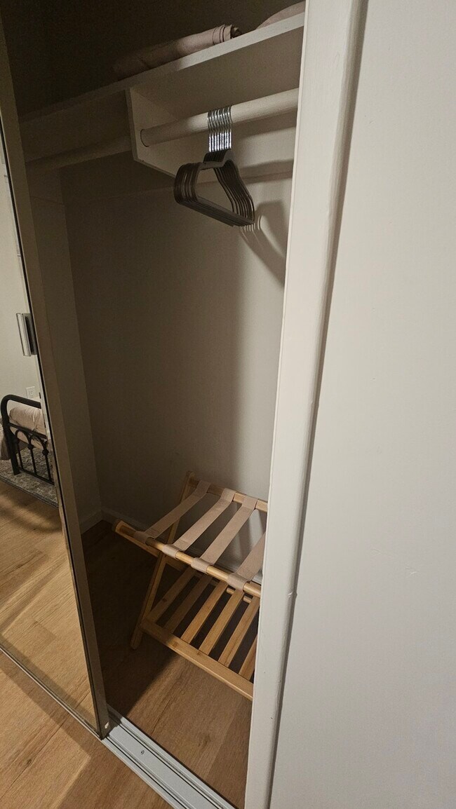 Building Photo - 6025 Dipper St