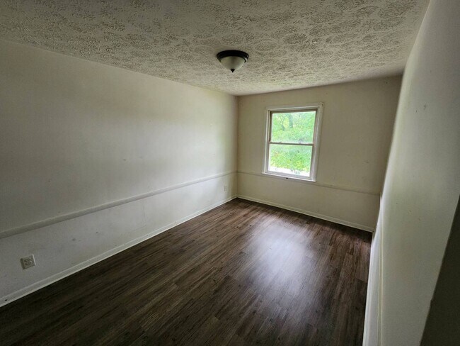 Building Photo - 949-955 South Central Dr., Lorain, OH, 44052