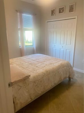 Primary Photo - 9121 Glenforest Dr