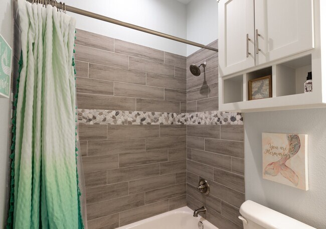 Building Photo - 16511 John Davis Rd