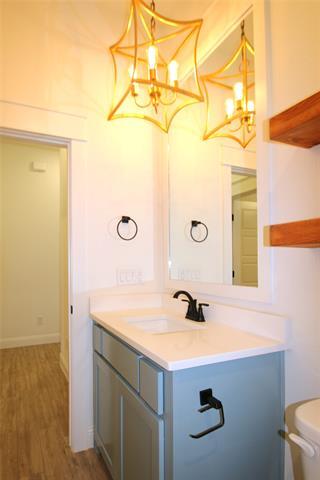 Building Photo - 941 Tesslynn Ave