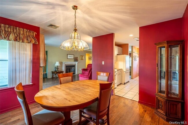 Building Photo - 207 Arlin Rd