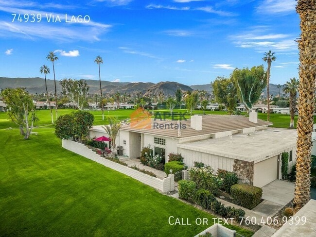 Building Photo - 74939 Vía Lago