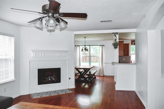 Building Photo - 17142 Kiowa River Ln