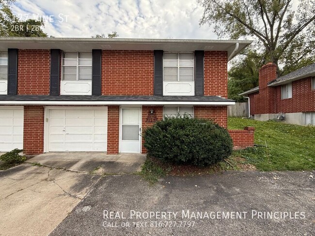 Primary Photo - 127 Vine St