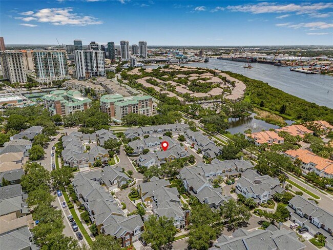 Building Photo - 313 Inner Harbour Cir