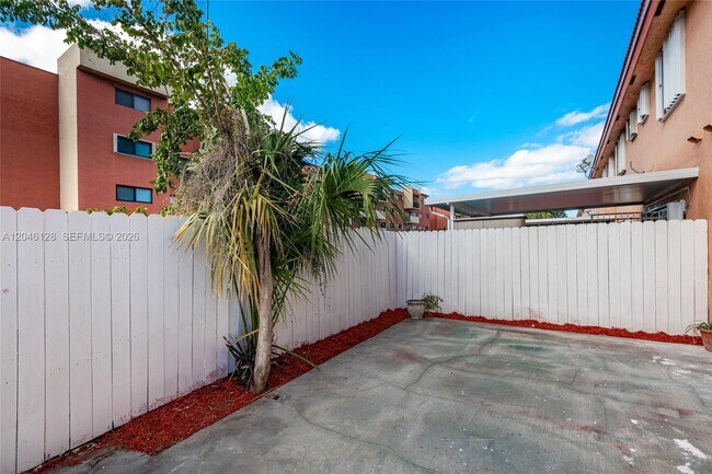 Building Photo - 8085 NW 8th St