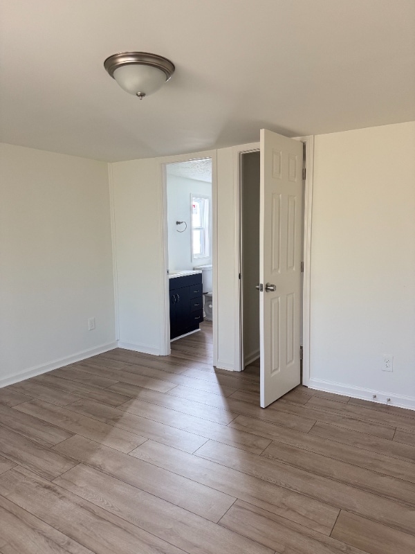 Building Photo - 811 Williams Lake Rd