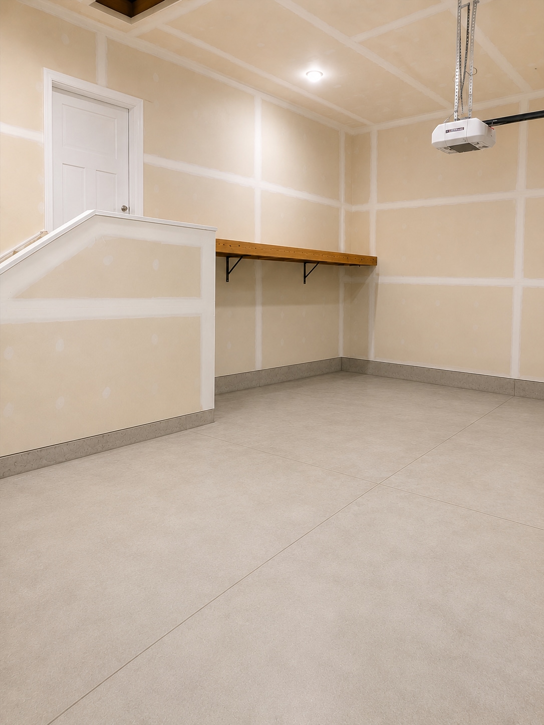 Building Photo - 1587 N 550 E