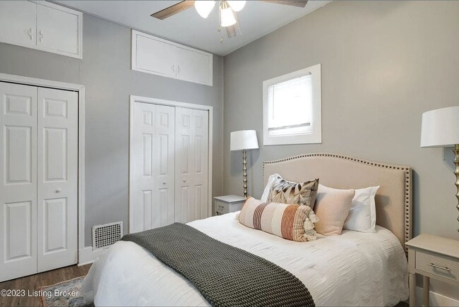Building Photo - ? Stunning 4 Bedroom, 1 Bathroom Home on Preston ?