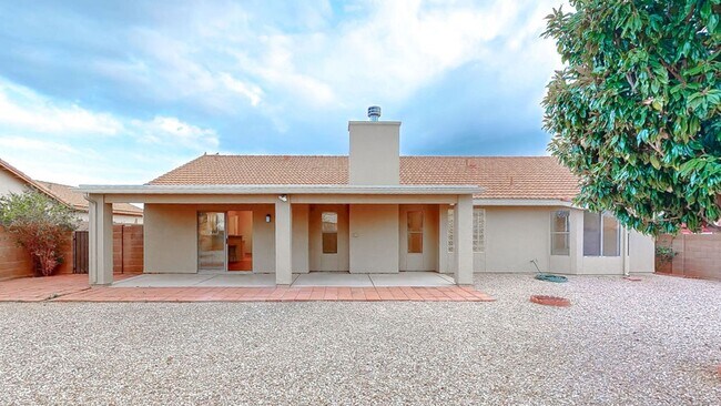 Building Photo - Elegant, Exclusive & Exquisite in this dre...