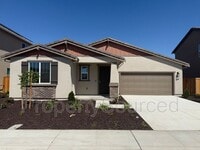 Building Photo - 1788 Shingle Ave
