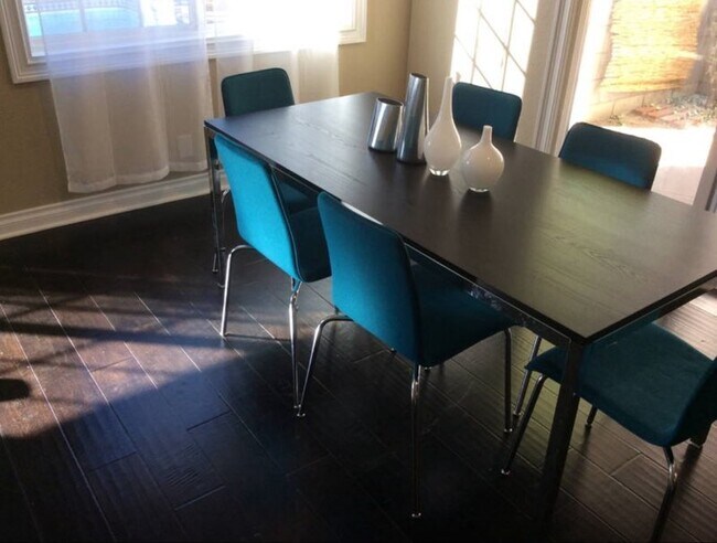 Dining room - 7307 Anatola Ave
