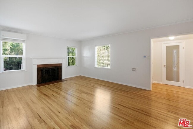 Building Photo - 4281 Motor Ave