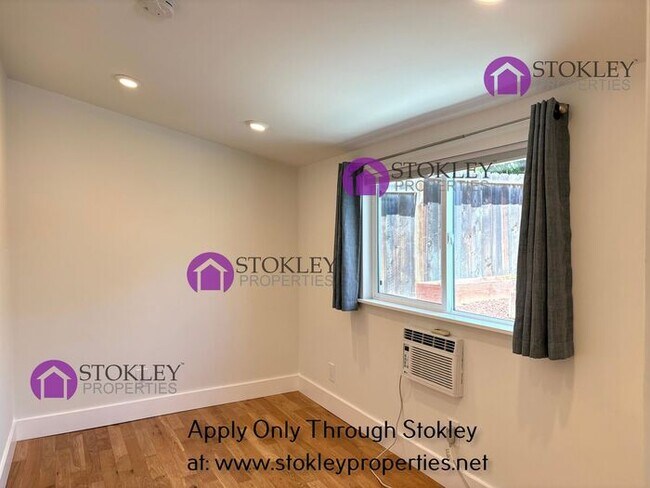 Building Photo - 1525 Pacheco Blvd