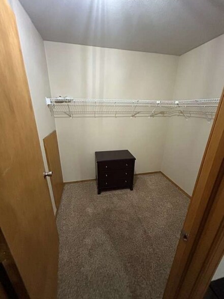 Building Photo - 5413 Marabou Way