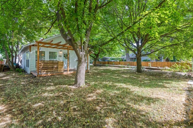 Building Photo - 1419 Fairview Ave