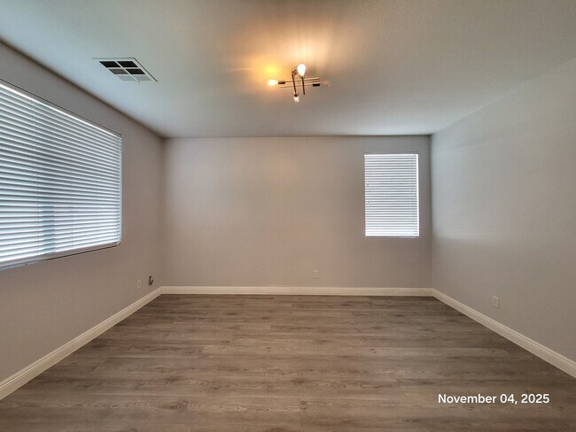 Building Photo - 5533 Sterling Valley Ct