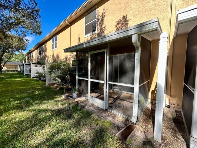 Building Photo - 6211 Ashbury Palms Dr