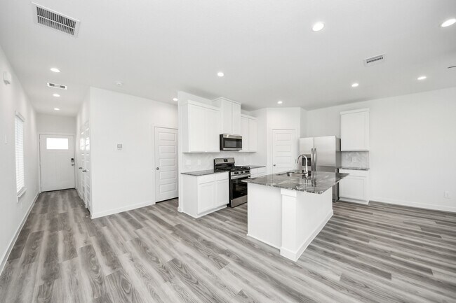 Building Photo - 10326 Penryn Frst Trl