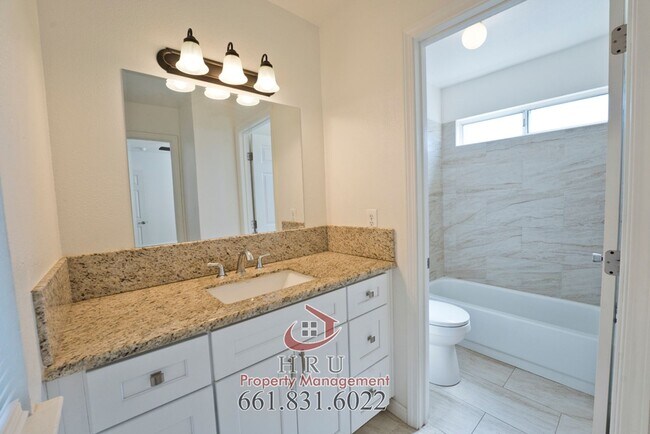 Building Photo - 10609 Galway Bay Dr