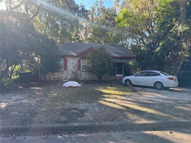 Primary Photo - 1704 NW 7th Ave