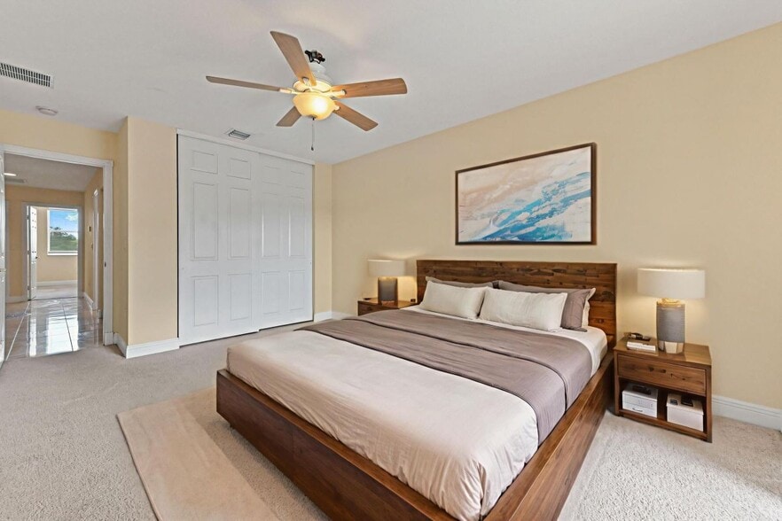 Building Photo - 9942 Shepard Pl