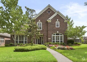 Building Photo - 14902 Rockledge Dr