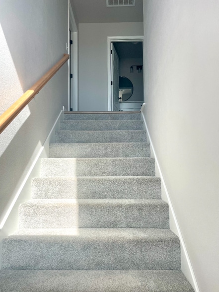 Building Photo - 14507 Periwinkle Dr