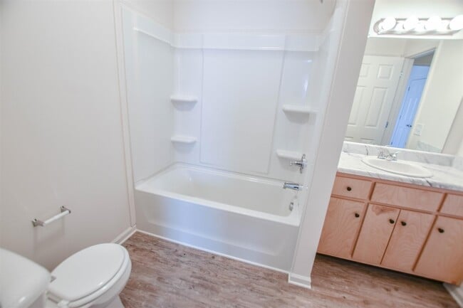 Building Photo - 536 Patriot Park Ct