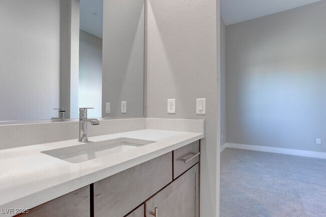 Building Photo - 4778 Outlook Peak St