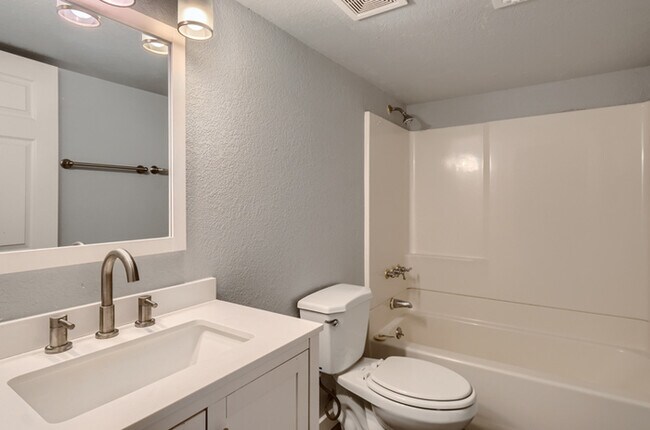Building Photo - 2625 Alpine Avenue, Greeley, CO, 80631