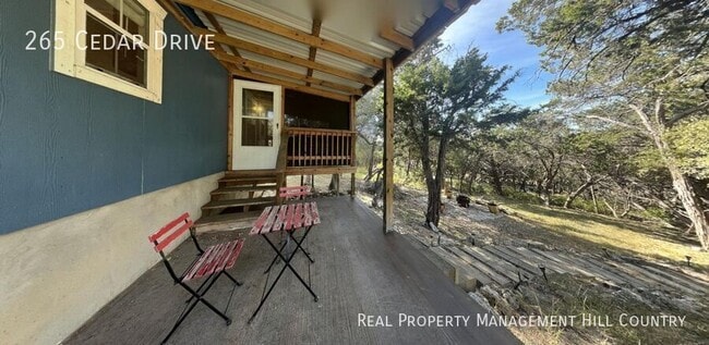 Building Photo - 265 Cedar Dr