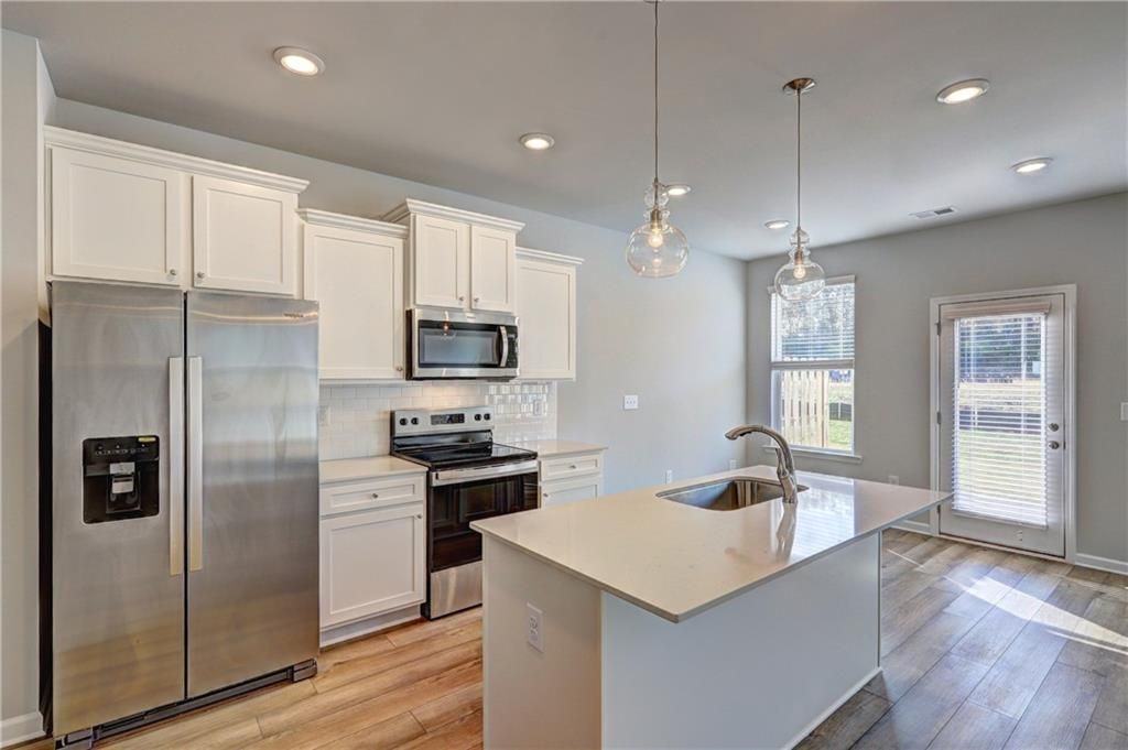 Building Photo - 479 Payne Dr