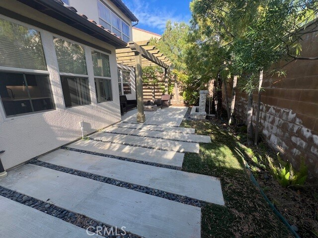 Building Photo - 81 Sedgewick