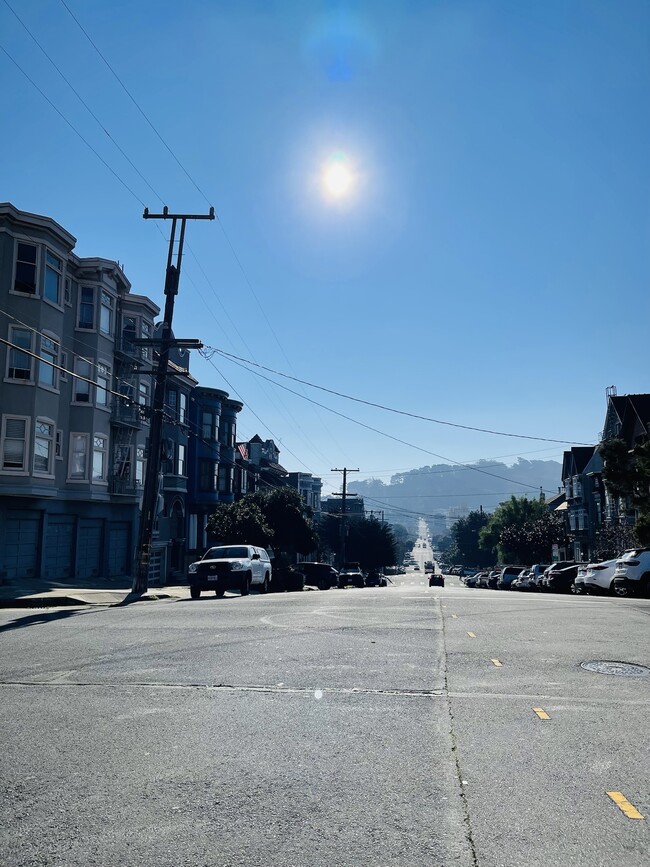 Building Photo - 1885 Golden Gate Ave